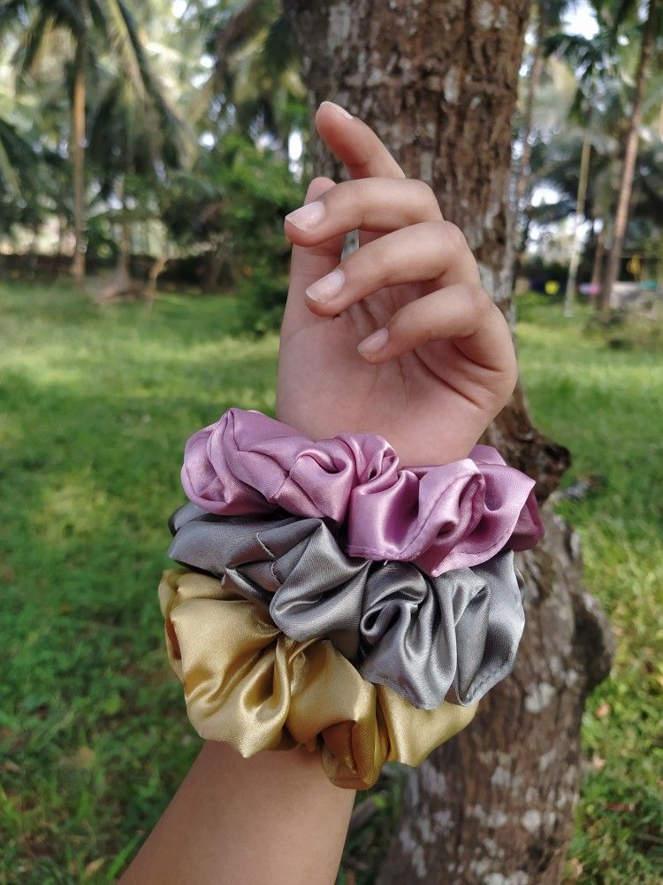 colourfull scrunchies